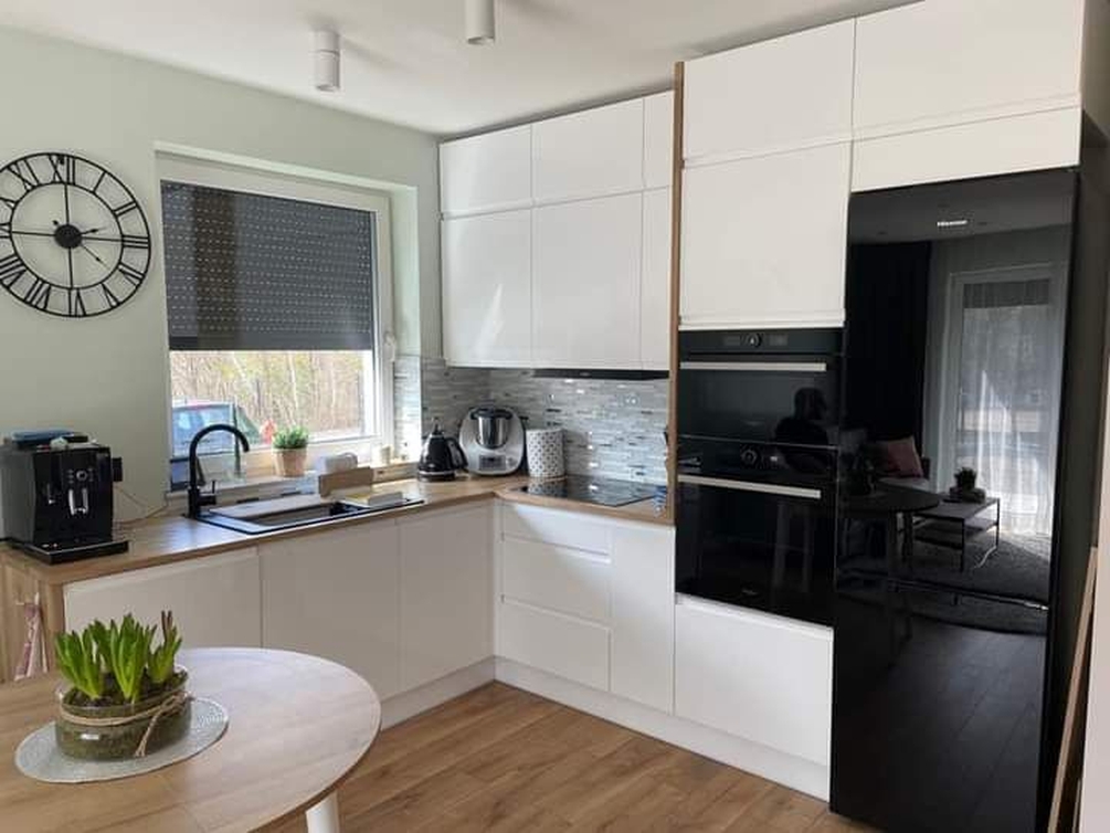 Usługi stolarskie, meble pod wymiar Warszawa i okolice.